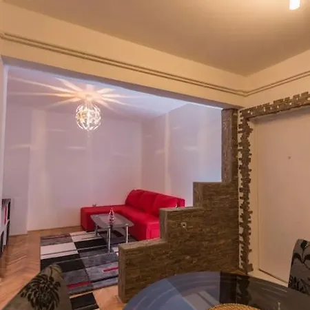 Of Pop Apartment