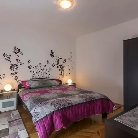 Apartment Of Pop